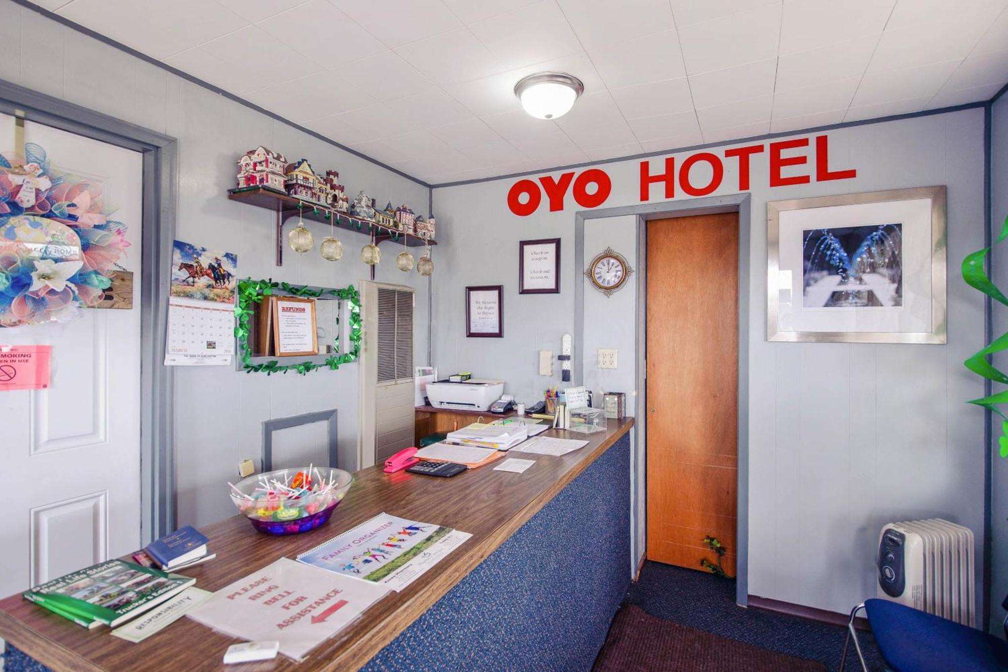 Oyo Hotel Cheyenne Wells - Us 40 Exterior foto